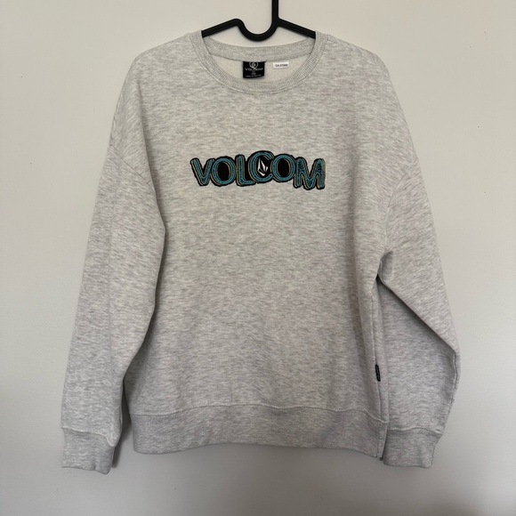 Volcom Gray Crew Neck Sweater with Ribbed Cuffs - Picture 1 of 4